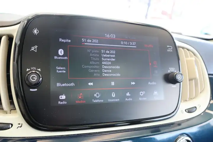 Fiat 500 Dolcevita 1.0 Hybrid 2022, foto 21
