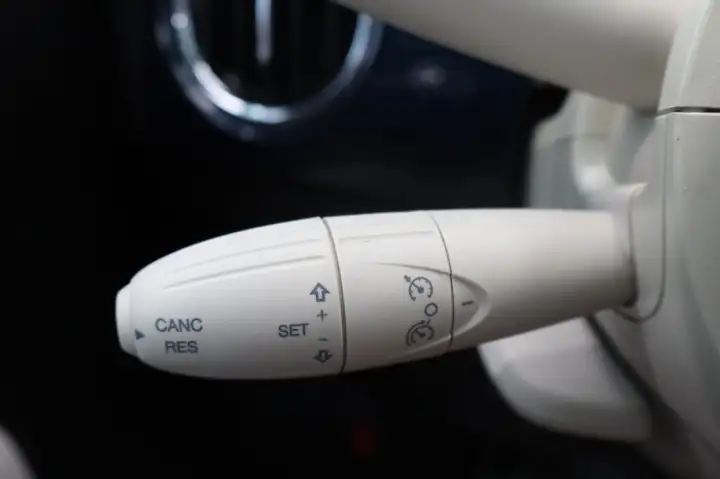 Fiat 500 Dolcevita 1.0 Hybrid 2022, foto 17