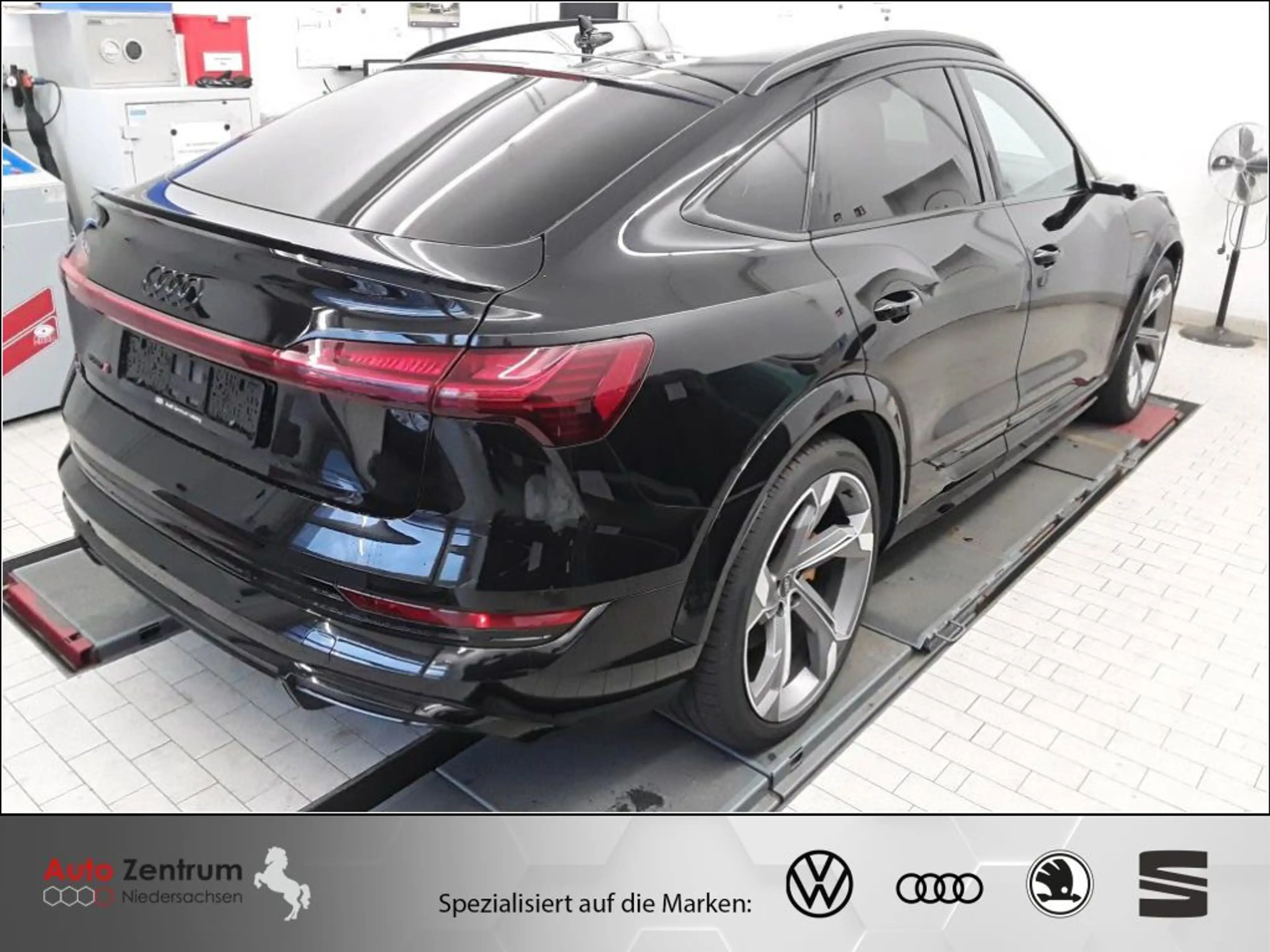 Audi e-tron Sportback S quat 370KW AZN-Haus-Förderung* VOLL !! — photo 4
