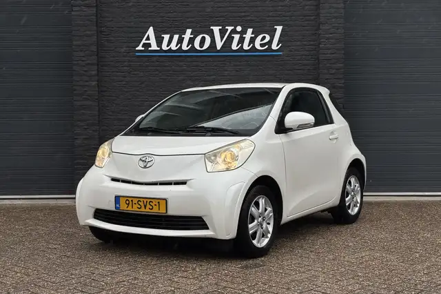 Toyota iQ 1.0 VVTi Comfort | Volledig onderhoud | APK 18-04-
