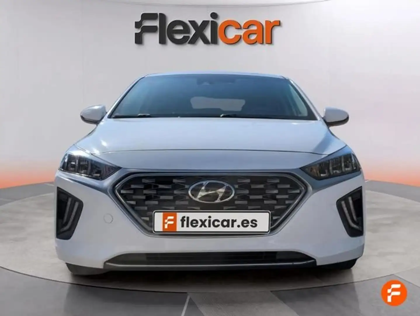 Hyundai IONIQ 1.6 GDI HEV Tecno DCT Blanco - 2