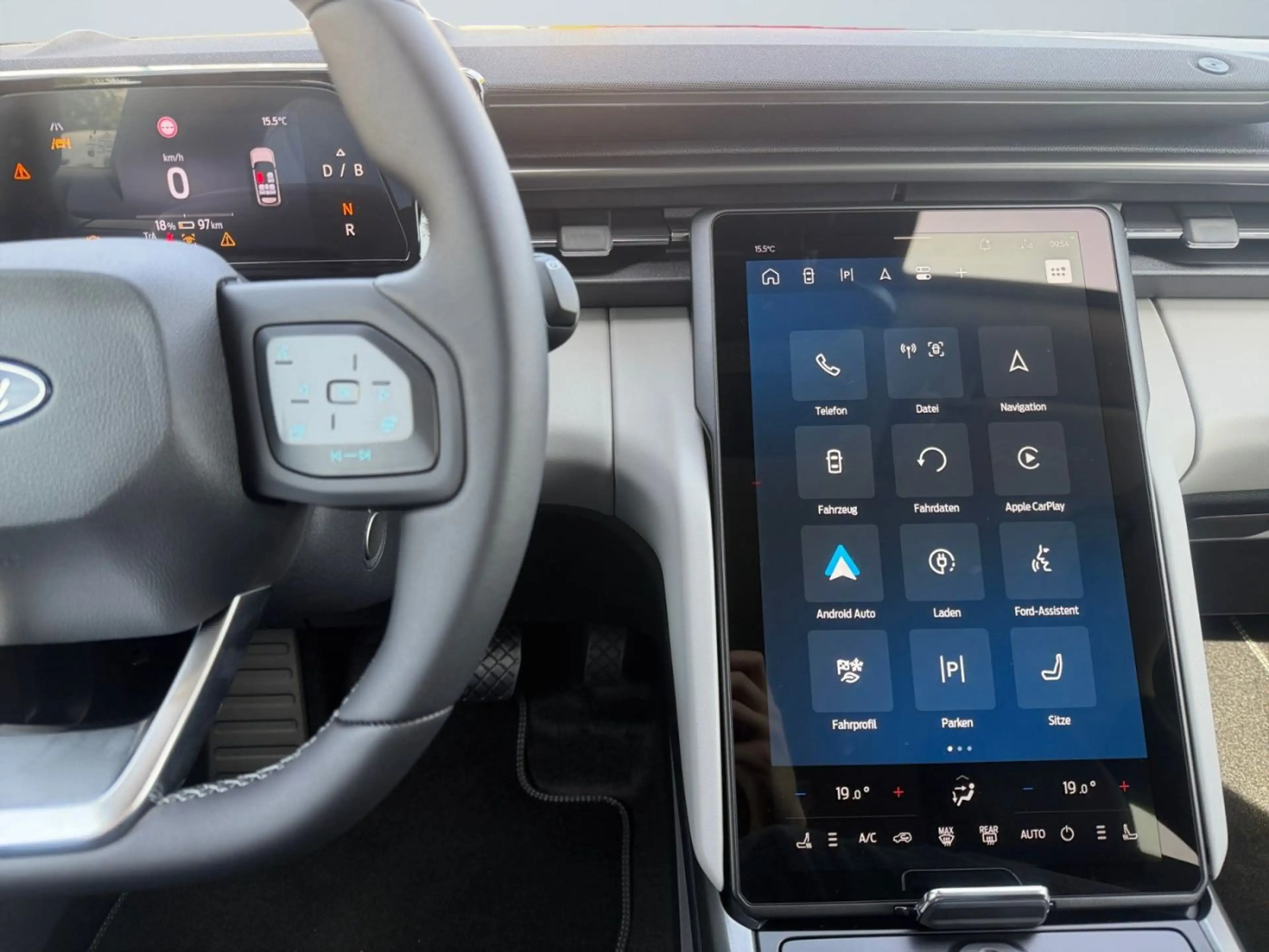 Ford Explorer Premium RWD 58kWh Matrix Scheinwerfer — photo 9
