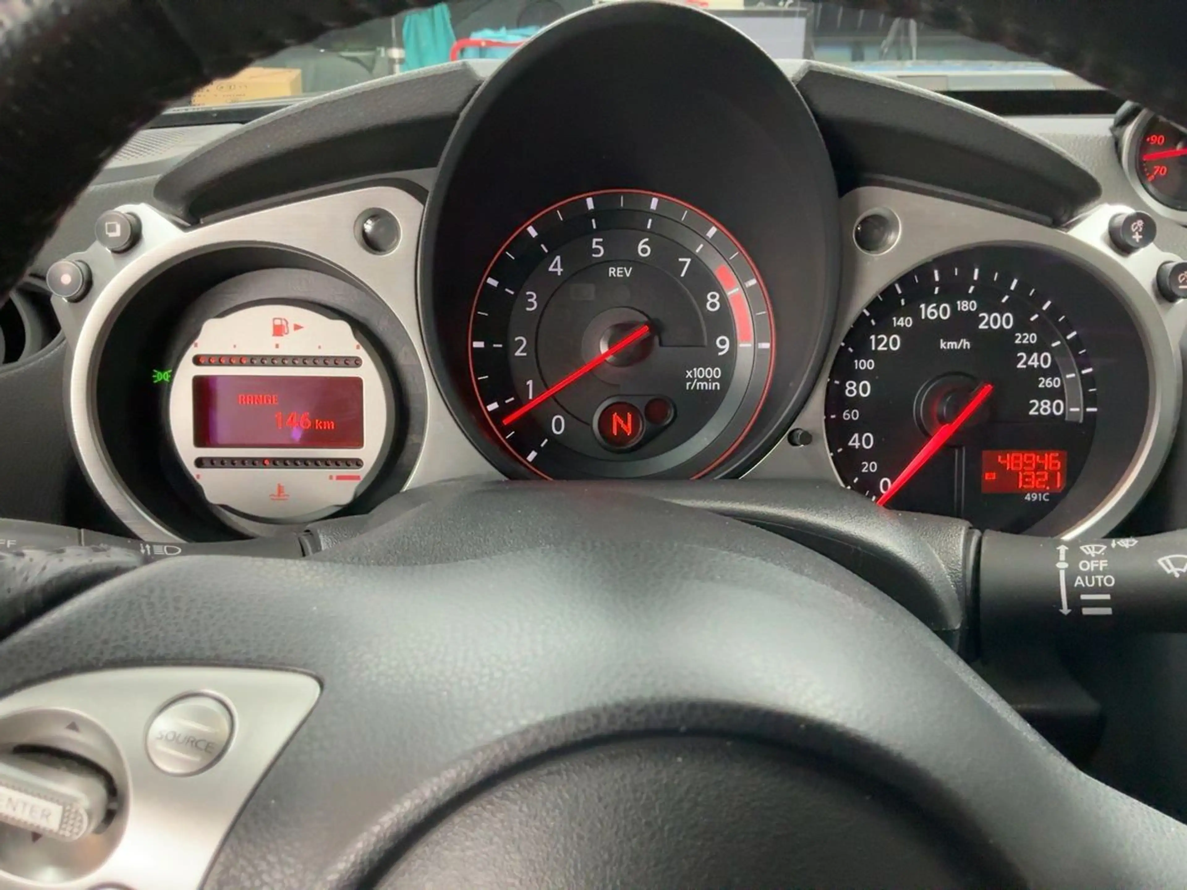 Nissan 370Z 370 Z Pack / Deutsch / Unfallfrei / 2. Hand — photo 4