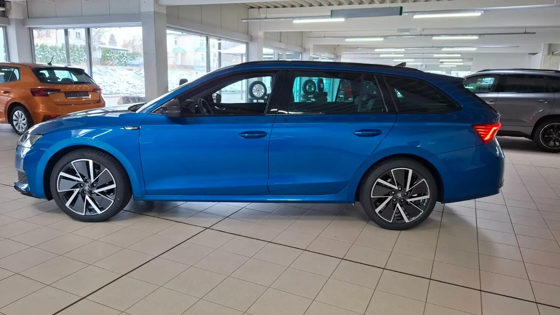 Skoda Octavia Combi 1.5 TSI Sportline Winter Fahr-ass. Blau - 2