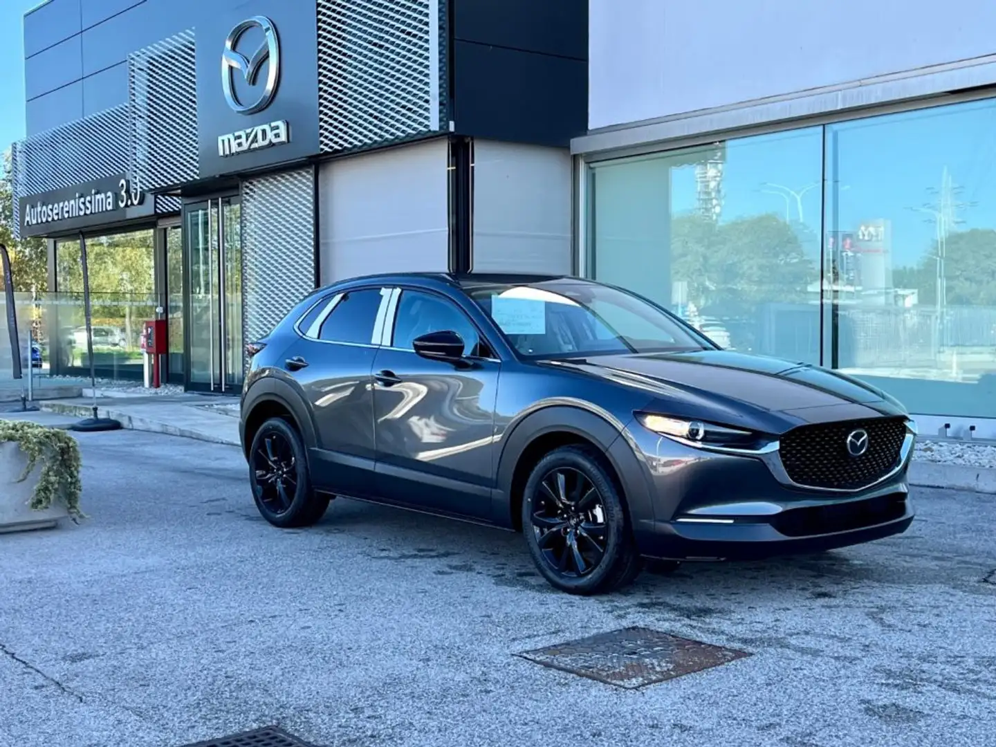 Mazda CX-30 2.0L e-Skyactiv-G 150 CV M Hybrid Hybrid 2WD Homur Grijs - 1