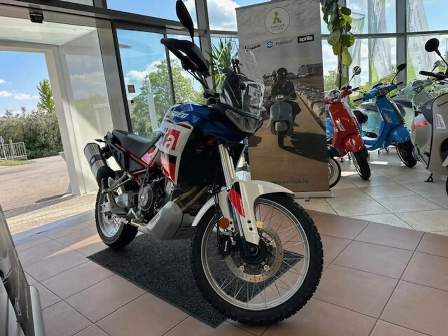 Aprilia Tuareg 660 - 1