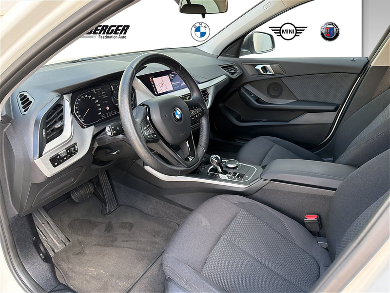 BMW 120 i Hatch Advantage DAB WLAN Tempomat PDC — photo 7