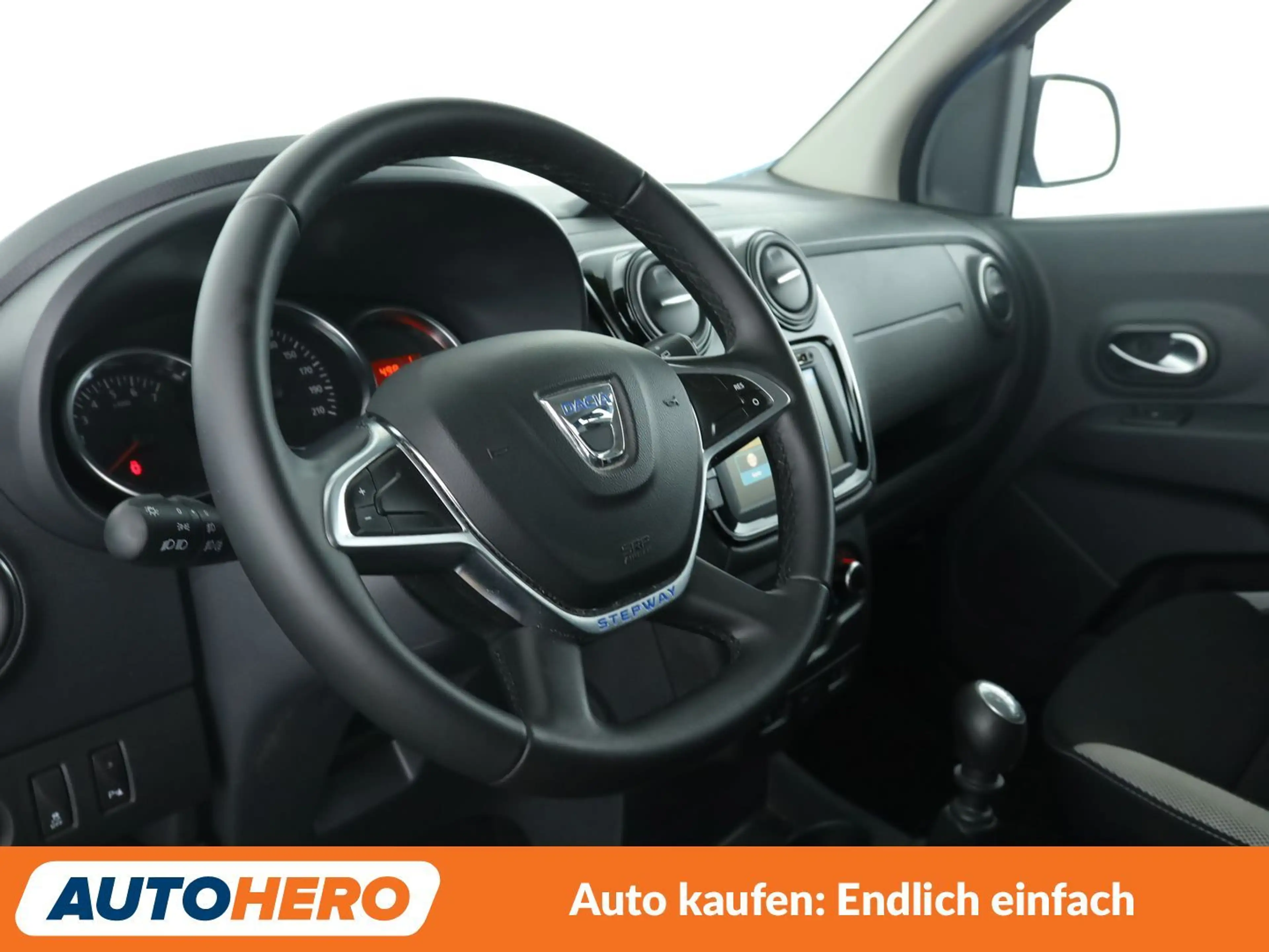 Dacia Lodgy 1.3 TCe Stepway Plus*NAVI*CAM*PDC*SHZ*KLIMA* — photo 11