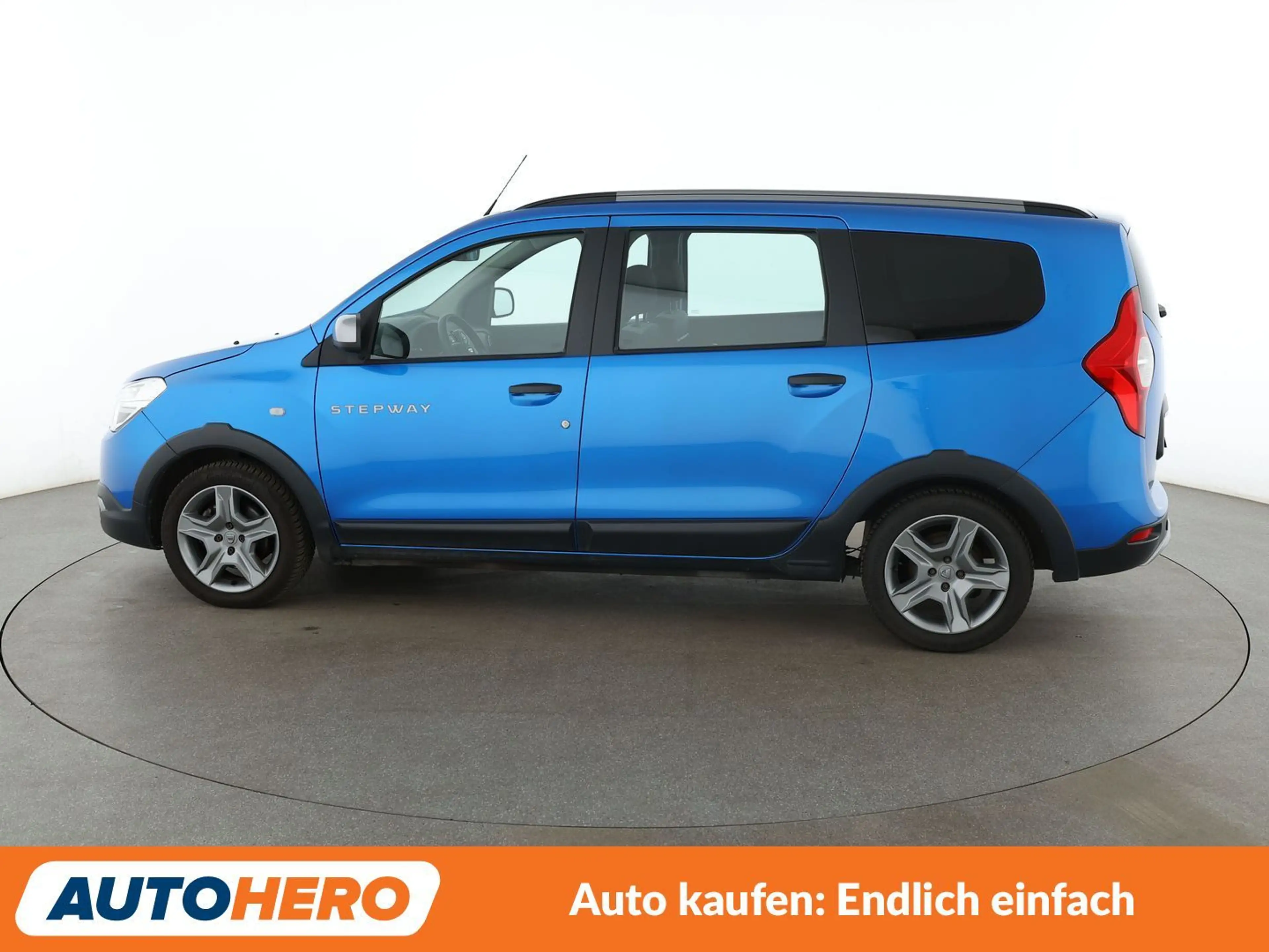 Dacia Lodgy 1.3 TCe Stepway Plus*NAVI*CAM*PDC*SHZ*KLIMA* — photo 3