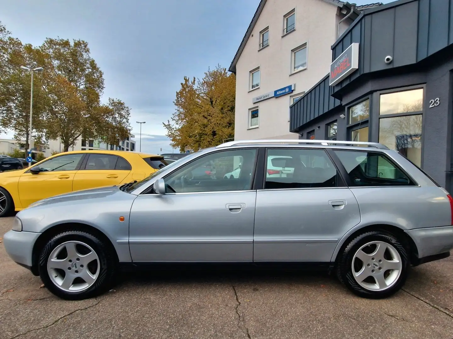 Audi A4 Avant 2.8 tiptronic quattro Silber - 2
