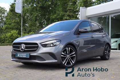Mercedes-Benz B 180 Sfeerverlichting, Apple Carplay/Android Auto, Stoe