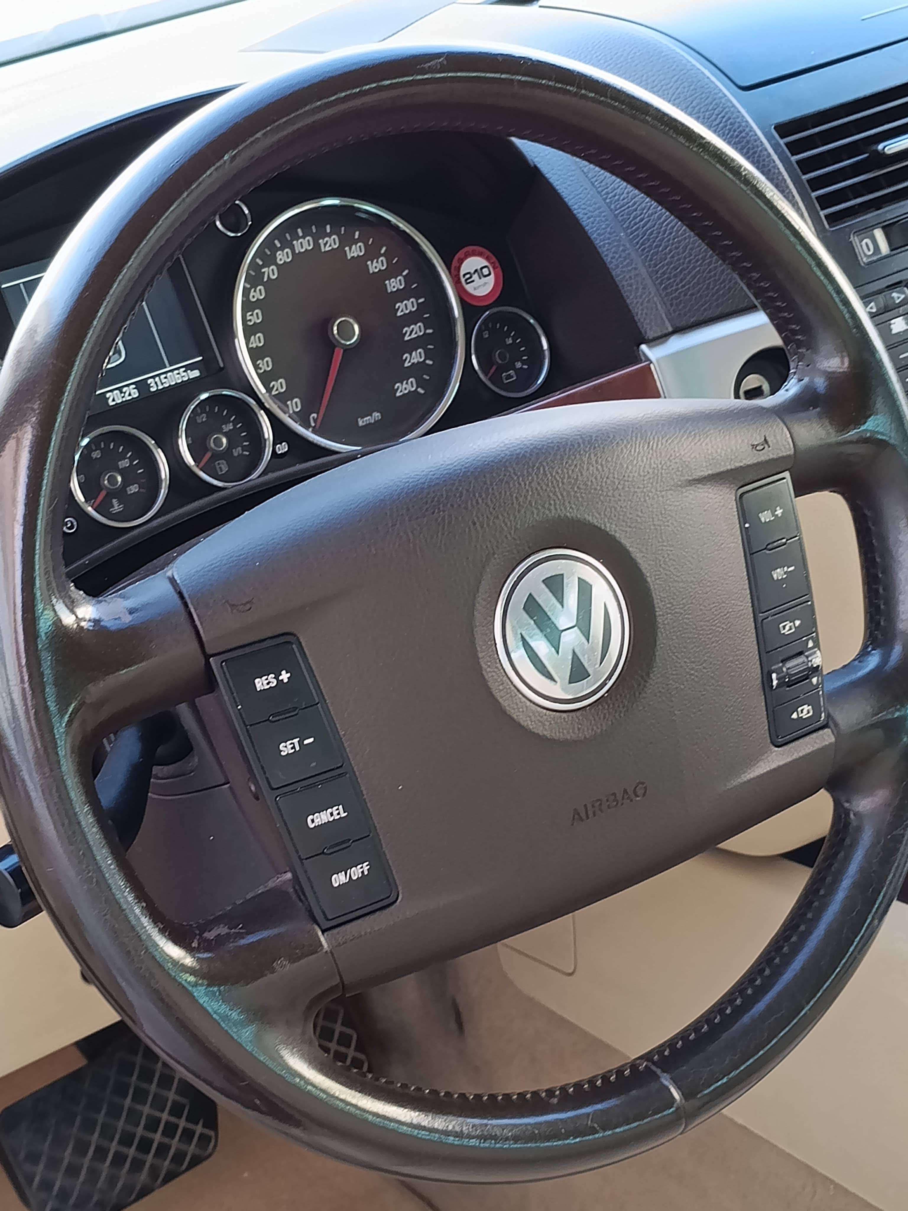 Volkswagen Touareg Touareg 2.5TDI R5 Tiptronic - foto 1