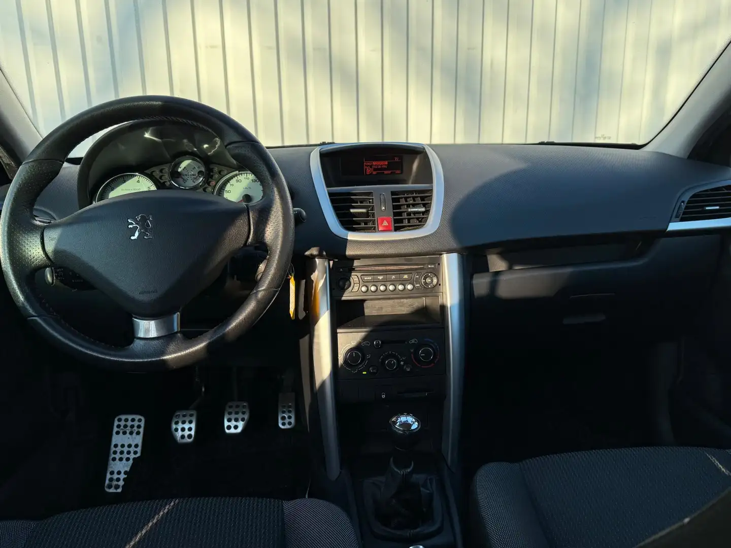 Peugeot 207 SW 1.4 VTi Active 1e Eigenaar,Airco,Trekhaak,5Deur Grau - 2