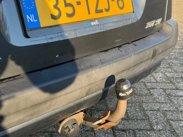 Peugeot 207 view 8