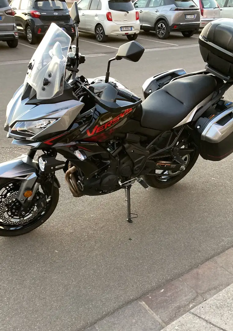 Kawasaki Versys 650 Tourer - 1