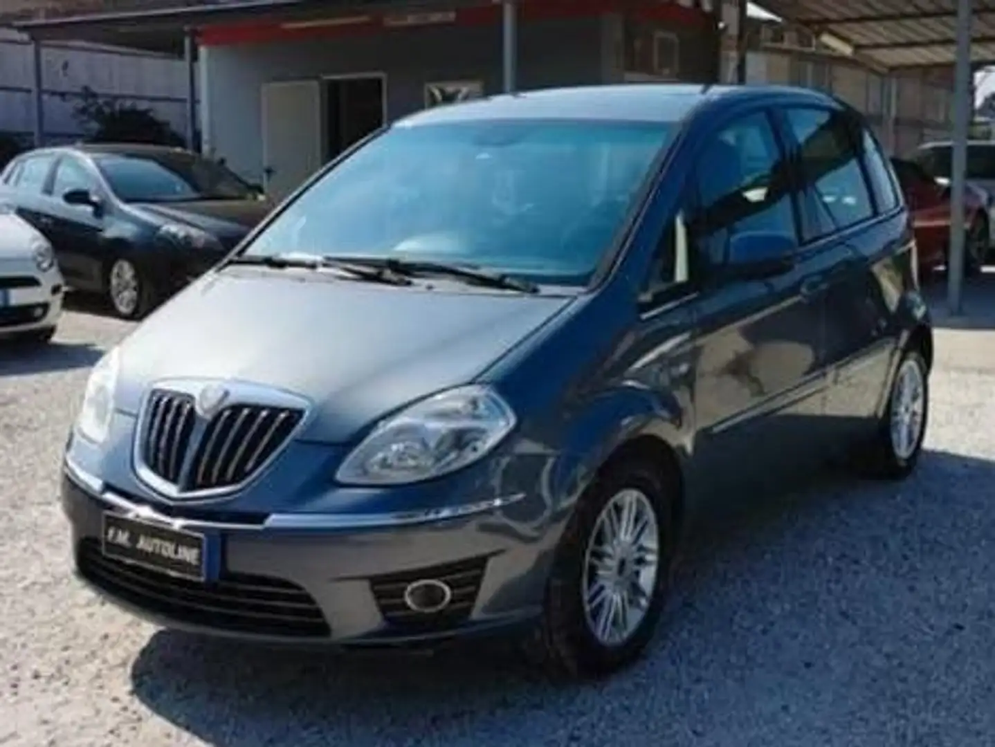 Lancia MUSA Musa II 2007 1.3 mjt Oro Plus s Gris - 1