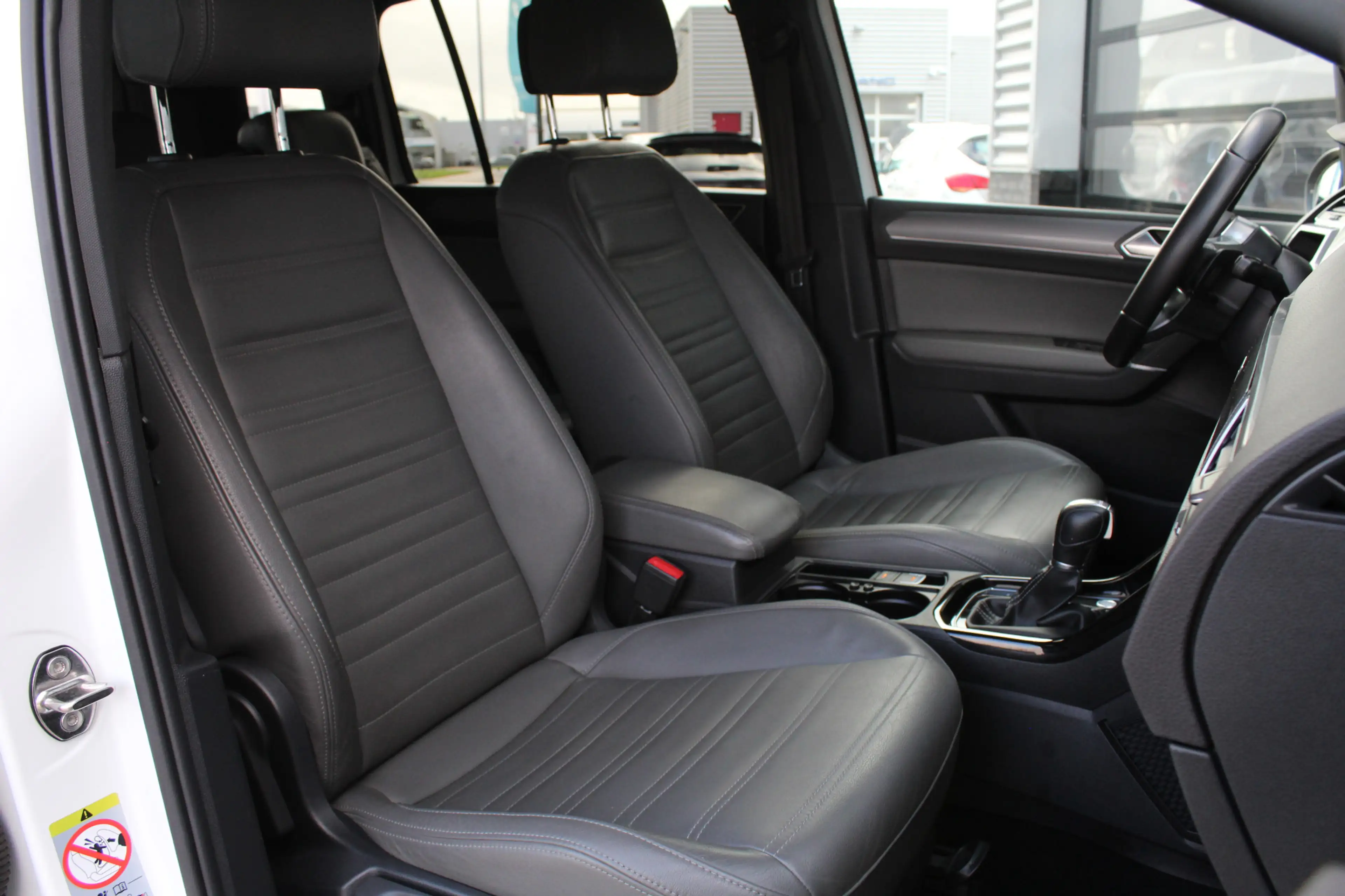 Volkswagen Touran 1.6 TDI SCR Highline Business R 7p / Automaat / N. — photo 10