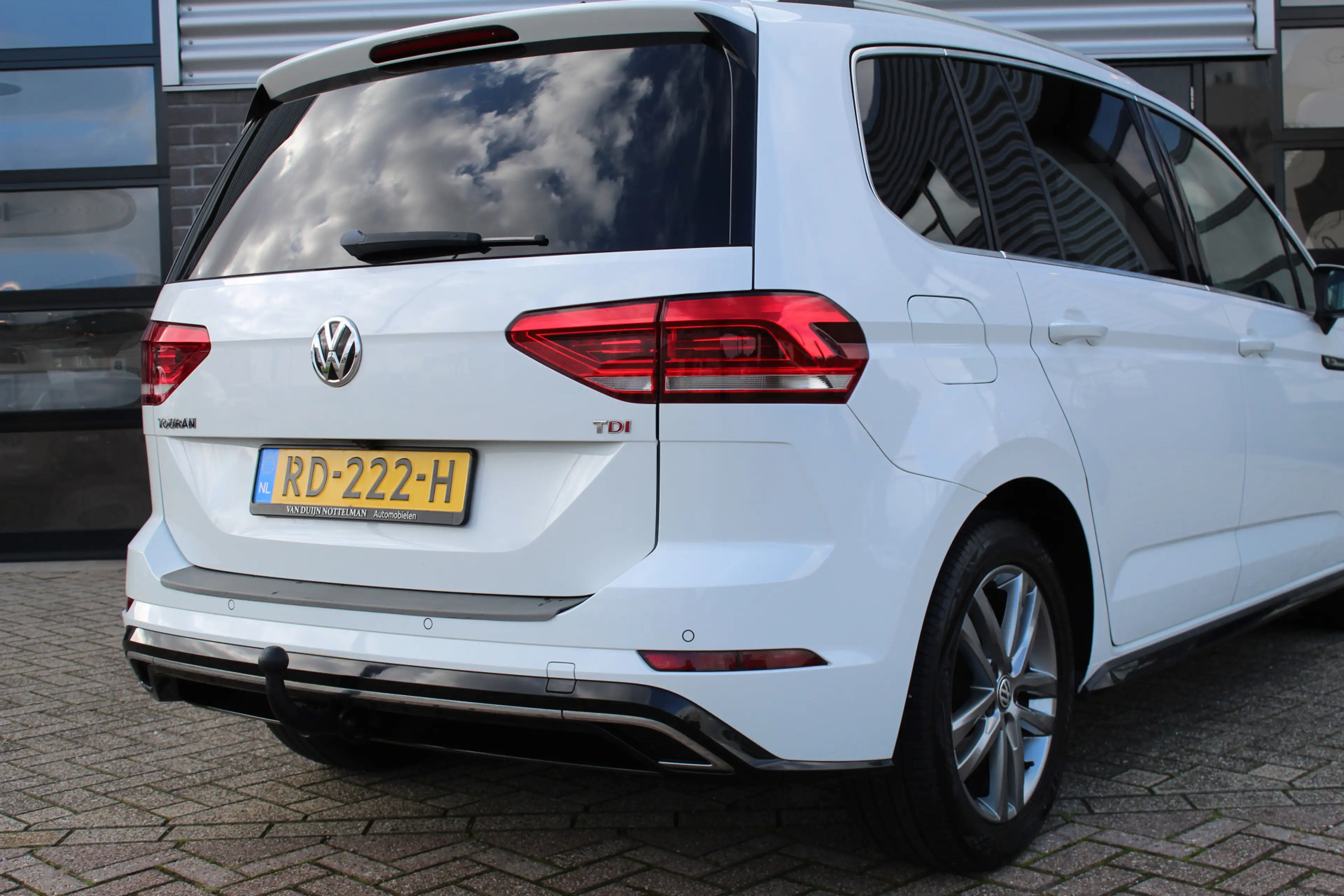 Volkswagen Touran 1.6 TDI SCR Highline Business R 7p / Automaat / N. — photo 25