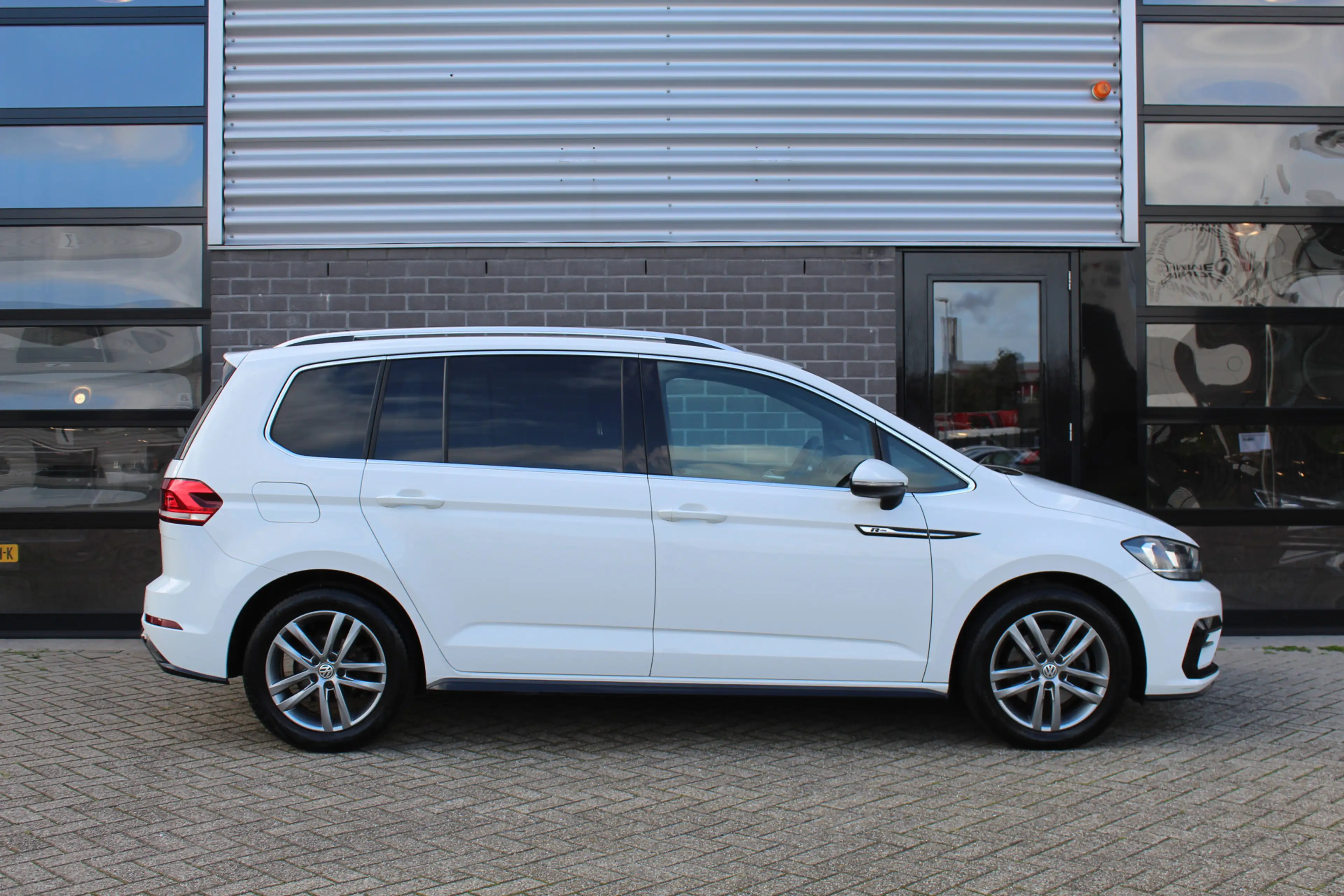 Volkswagen Touran 1.6 TDI SCR Highline Business R 7p / Automaat / N. — photo 23