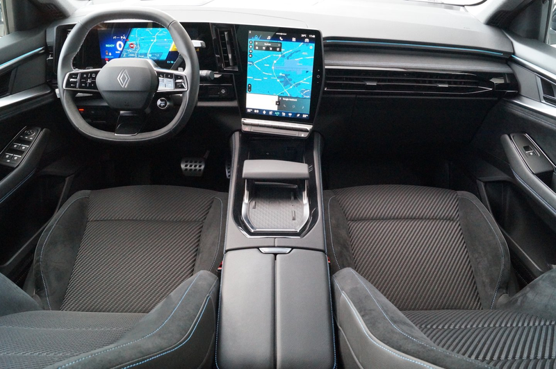 Renault Alpine V6 Renault Austral E-Tech Full Hybrid 200 Iconic Es — photo 12