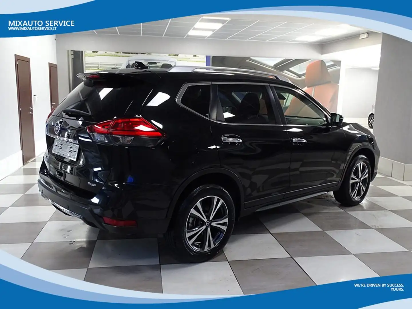 Nissan X-Trail 1.7 DCI 150cv 2WD nConnecta 7 Posti EU6 Nero - 2