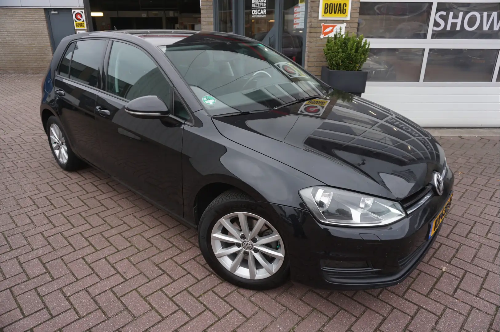Volkswagen Golf 1.4 TSI Lounge Noir - 1