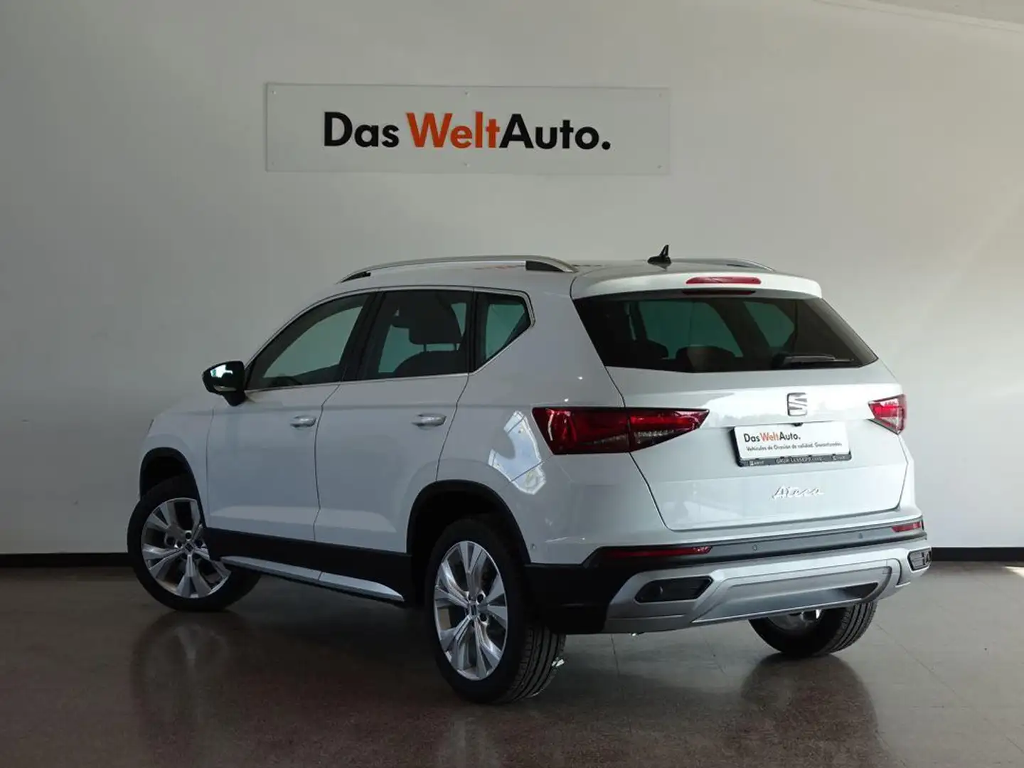 SEAT Ateca 2.0TDI CR S&S Style XM DSG 150 Blanc - 2
