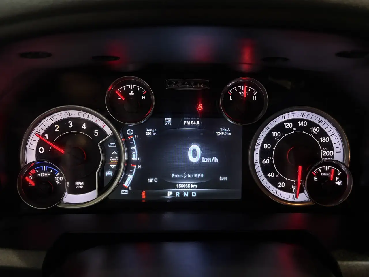 RAM 1500 снимка RAM 1500