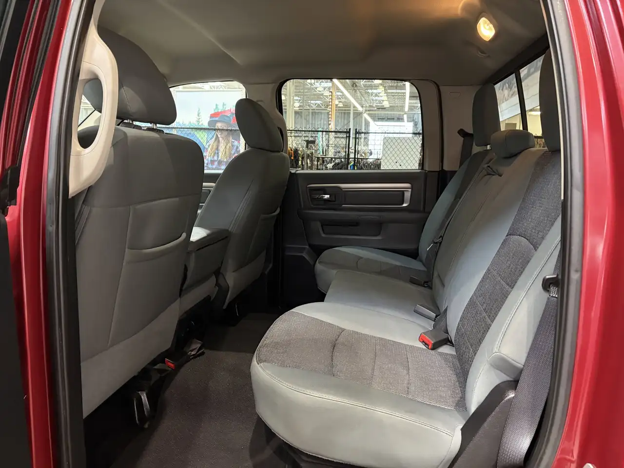 RAM 1500 снимка RAM 1500