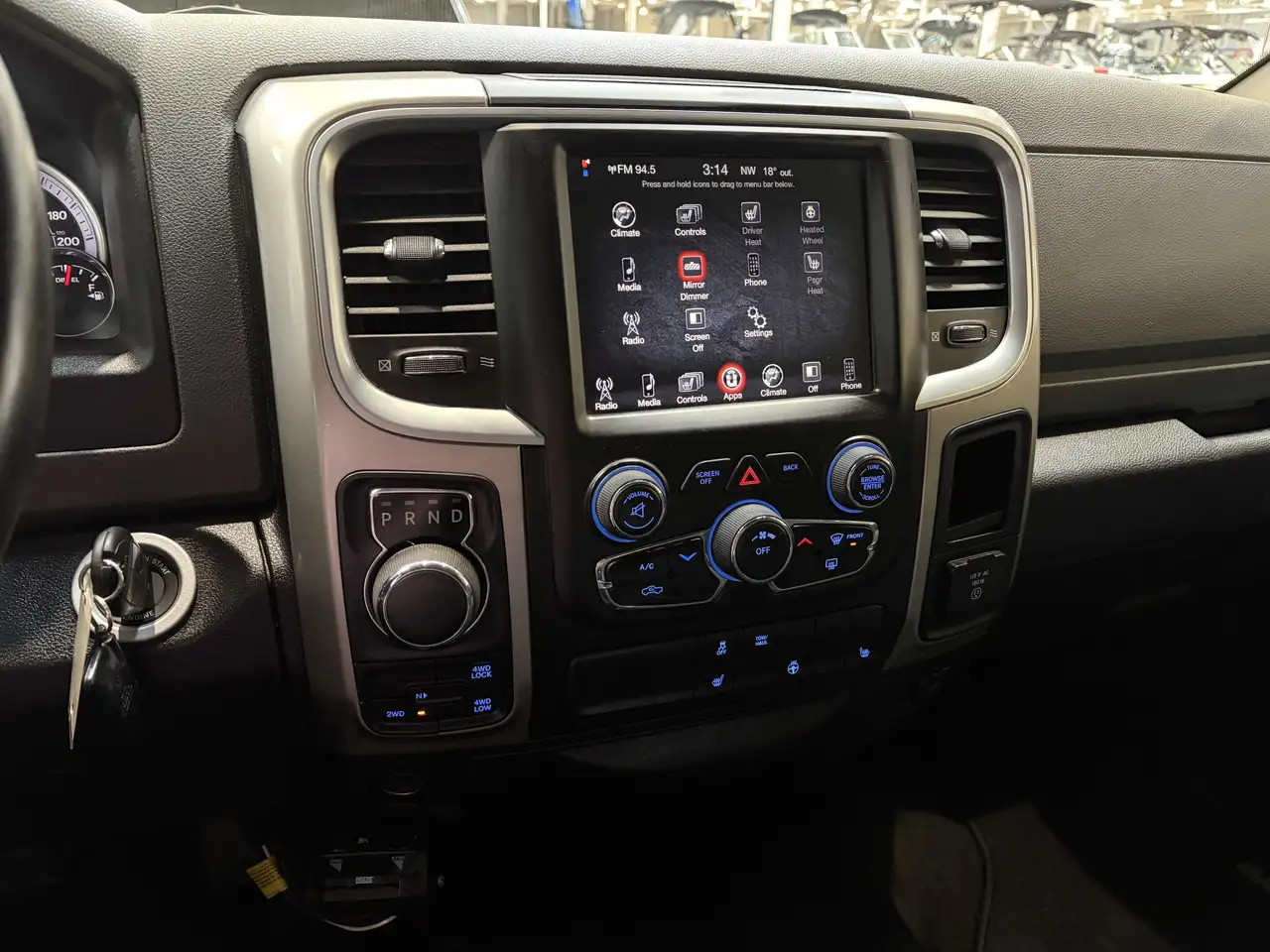 RAM 1500 снимка RAM 1500