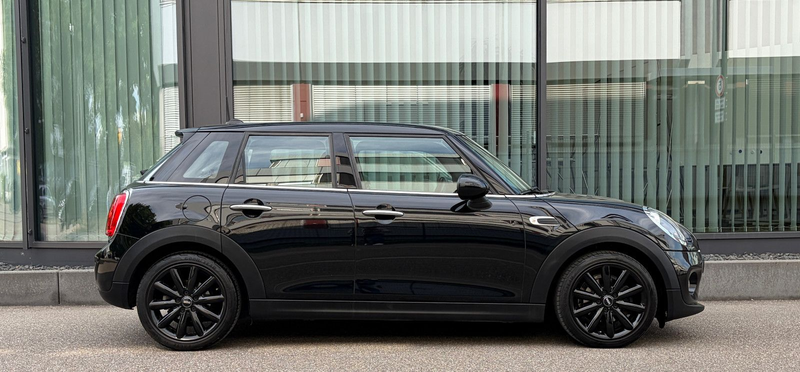 MINI One Mini 5-trg. One*NAVI*JCW*Panorma*Sportsitze* — photo 3