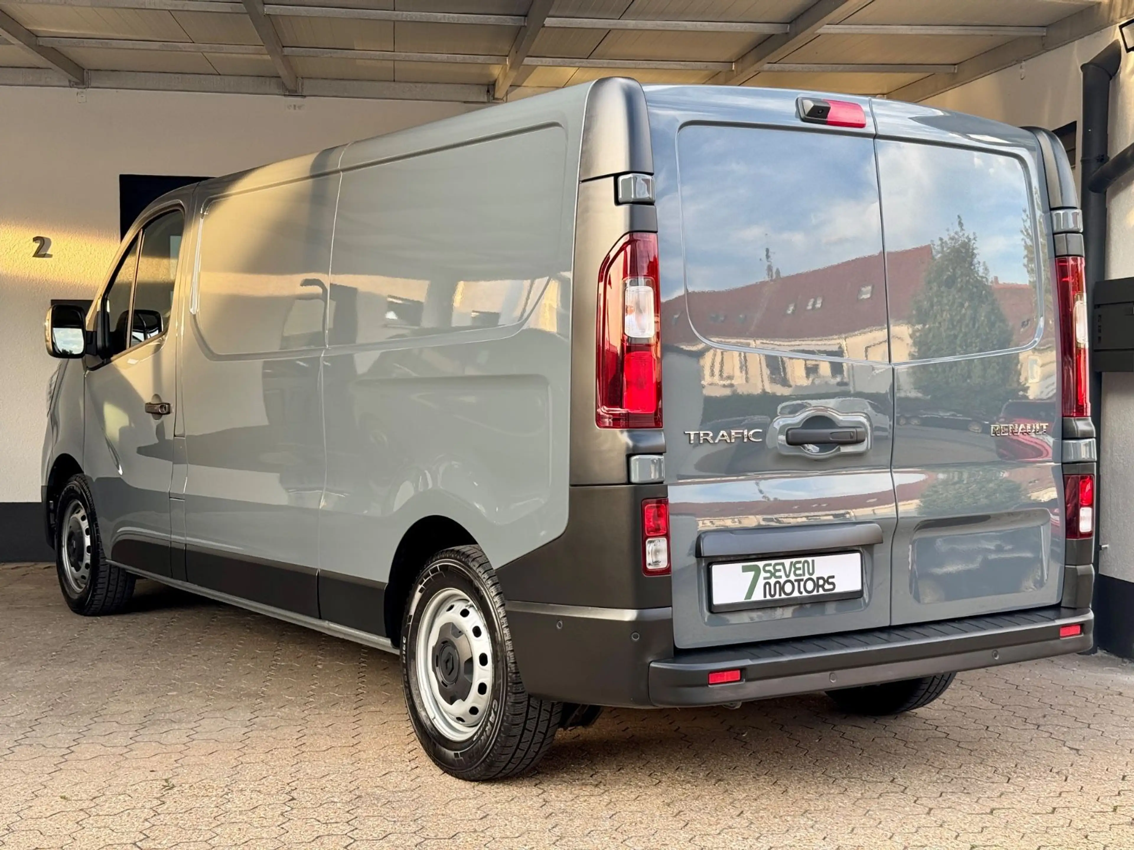 Renault Trafic Blue dCi 170 L2H1 Navi LED Kamera Tempo. — photo 4