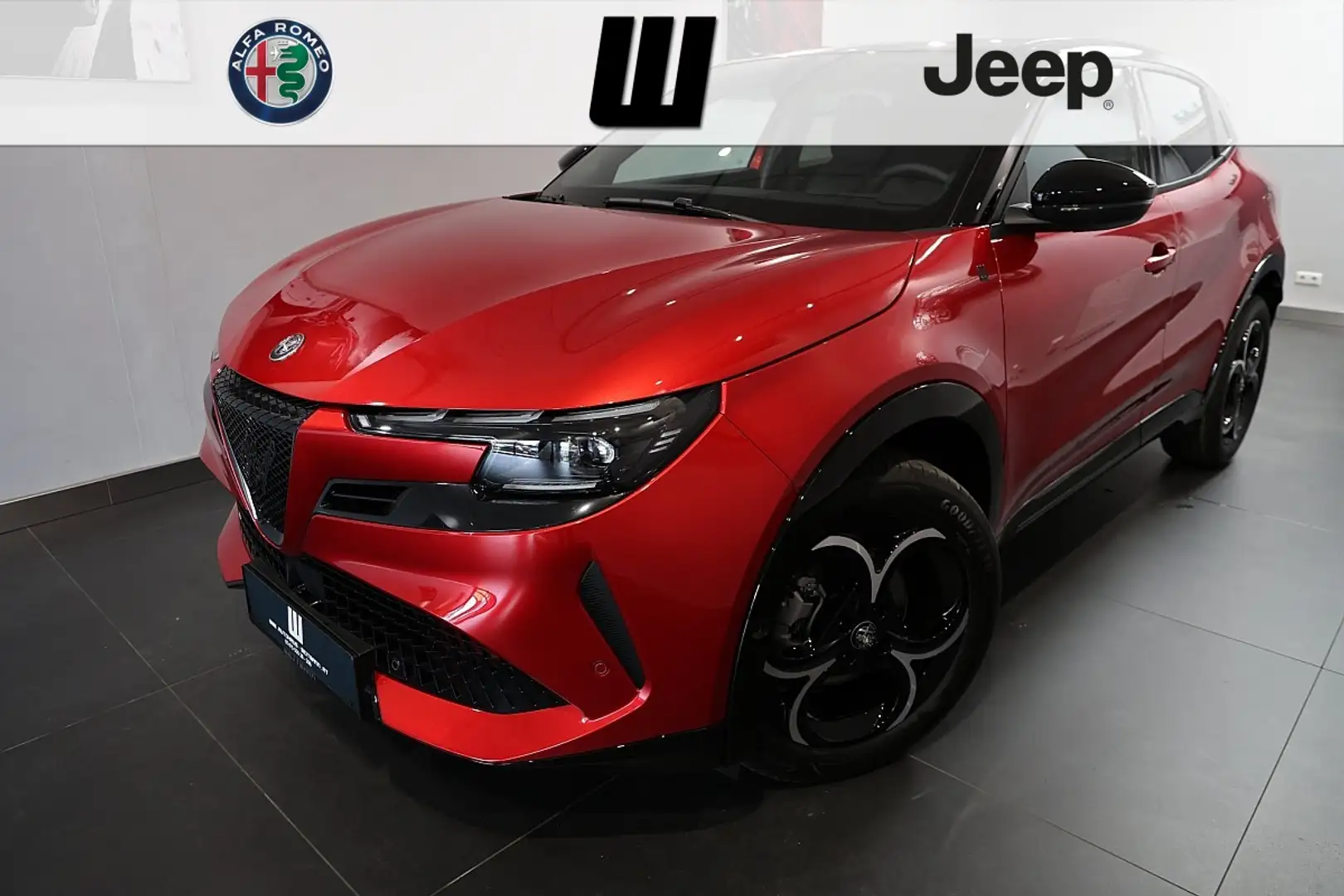 Alfa Romeo Junior Ibrida Q4 1.2 e-DCT6 Mild Hybrid Q4 Rouge - 1