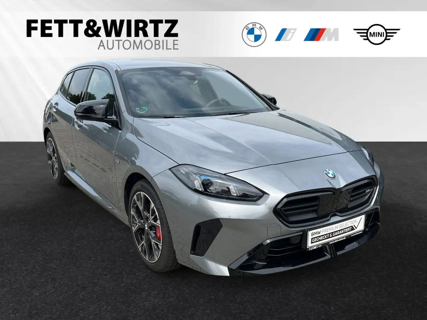 BMW 135 M135 xDrive *€ 1.190 Zubehörbonus* M Sport Pro Gris - 1