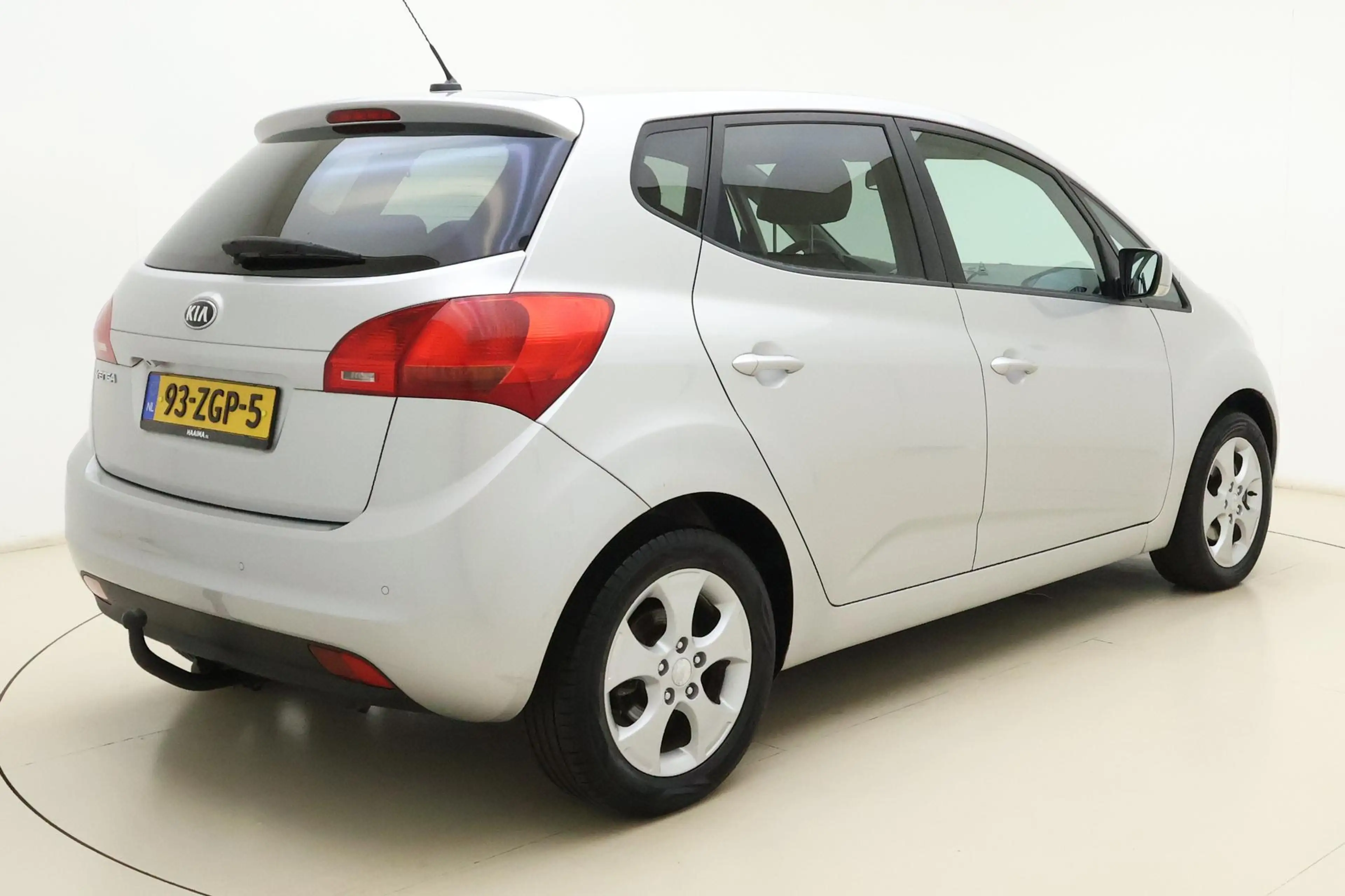 Kia Venga 1.6 CVVT Super Pack 125pk | Automaat | Climate Con — photo 2