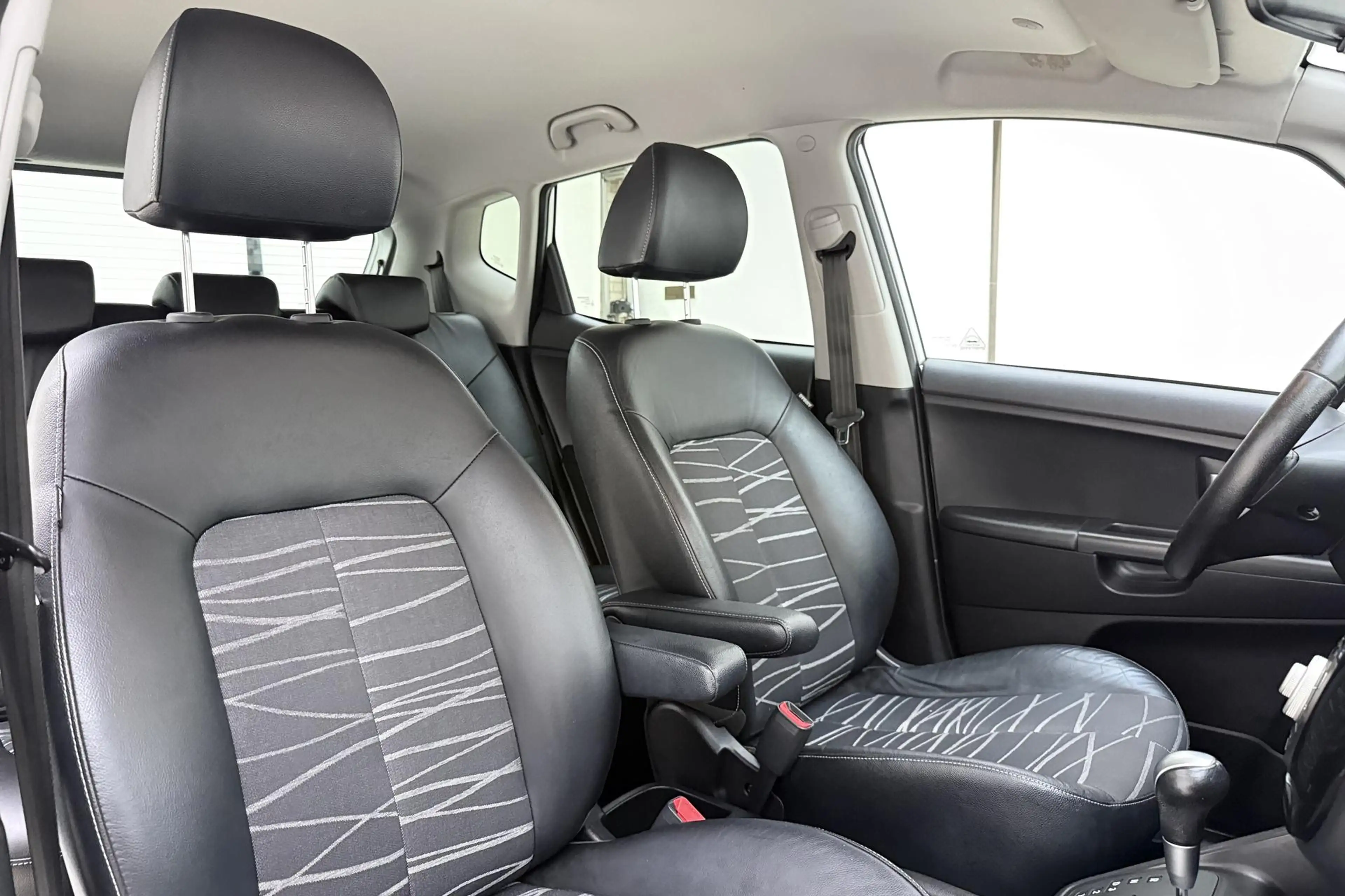 Kia Venga 1.6 CVVT Super Pack 125pk | Automaat | Climate Con — photo 14