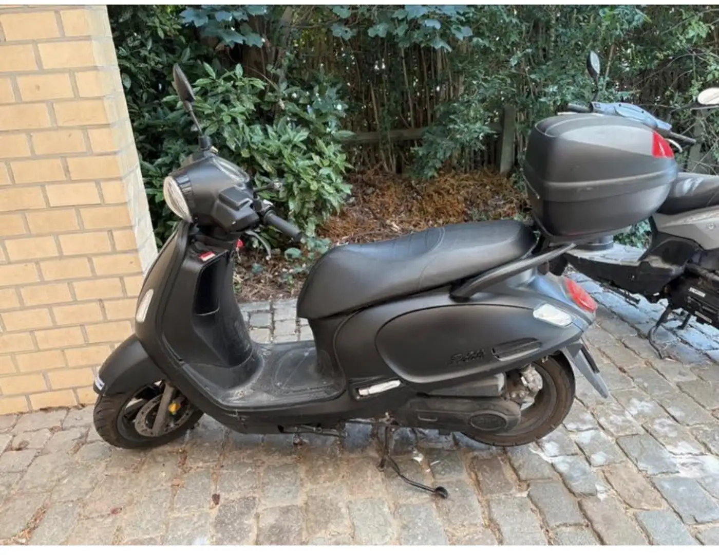 SYM Fiddle 50 XG05W Negro - 2