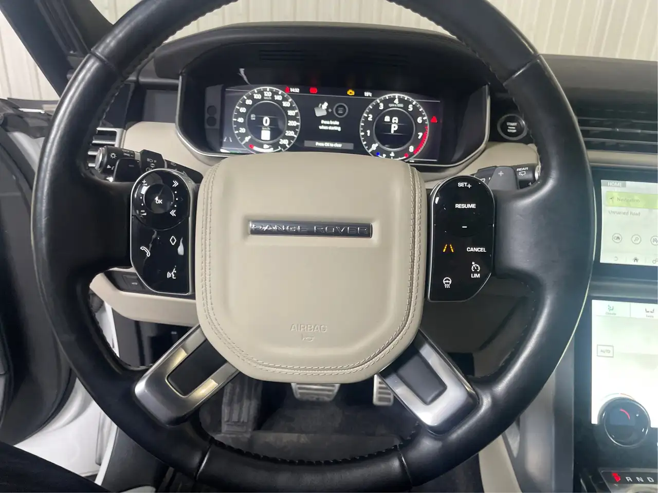 Land Rover Range Rover снимка Land Rover Range Rover