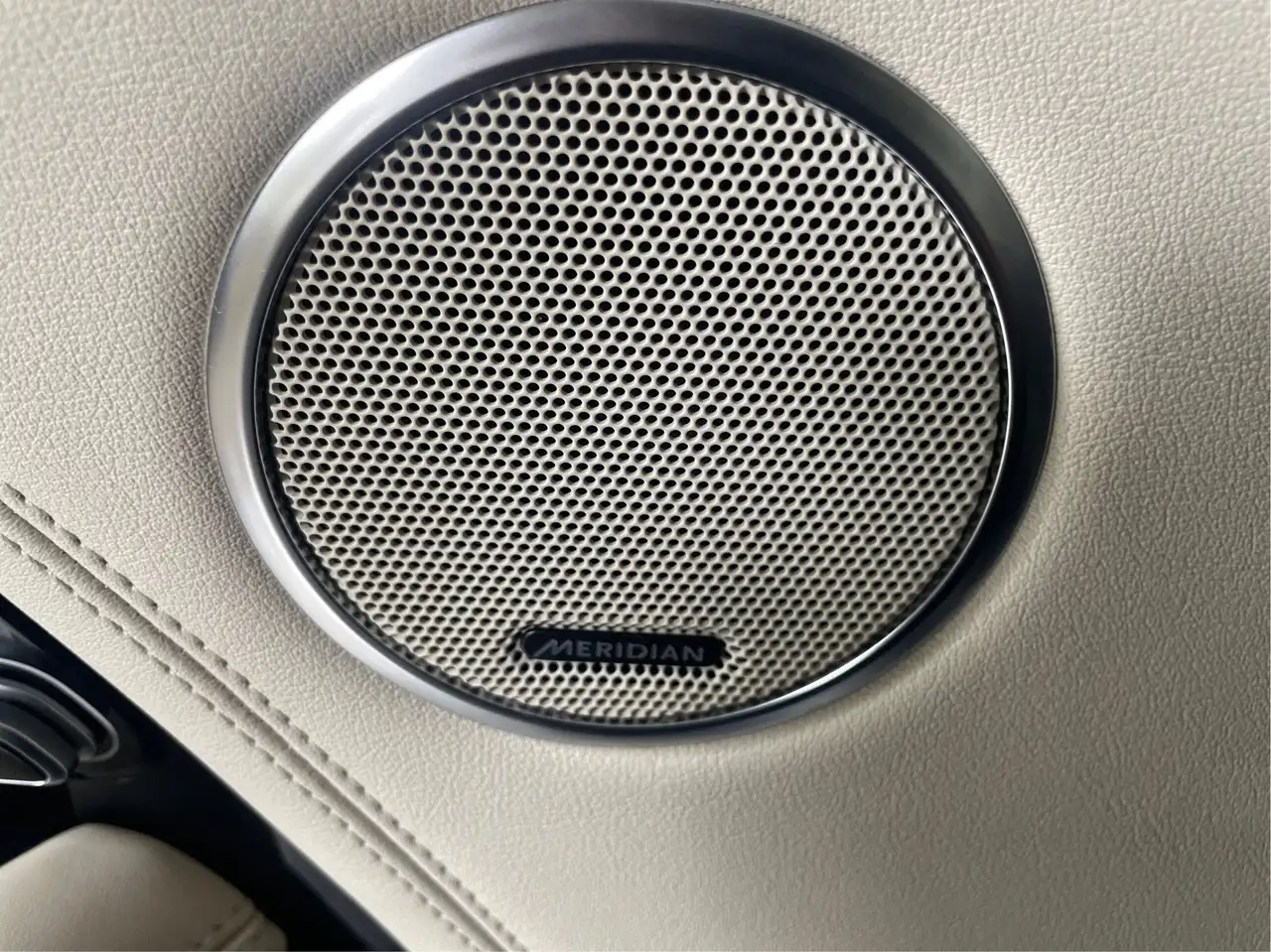 Land Rover Range Rover снимка Land Rover Range Rover