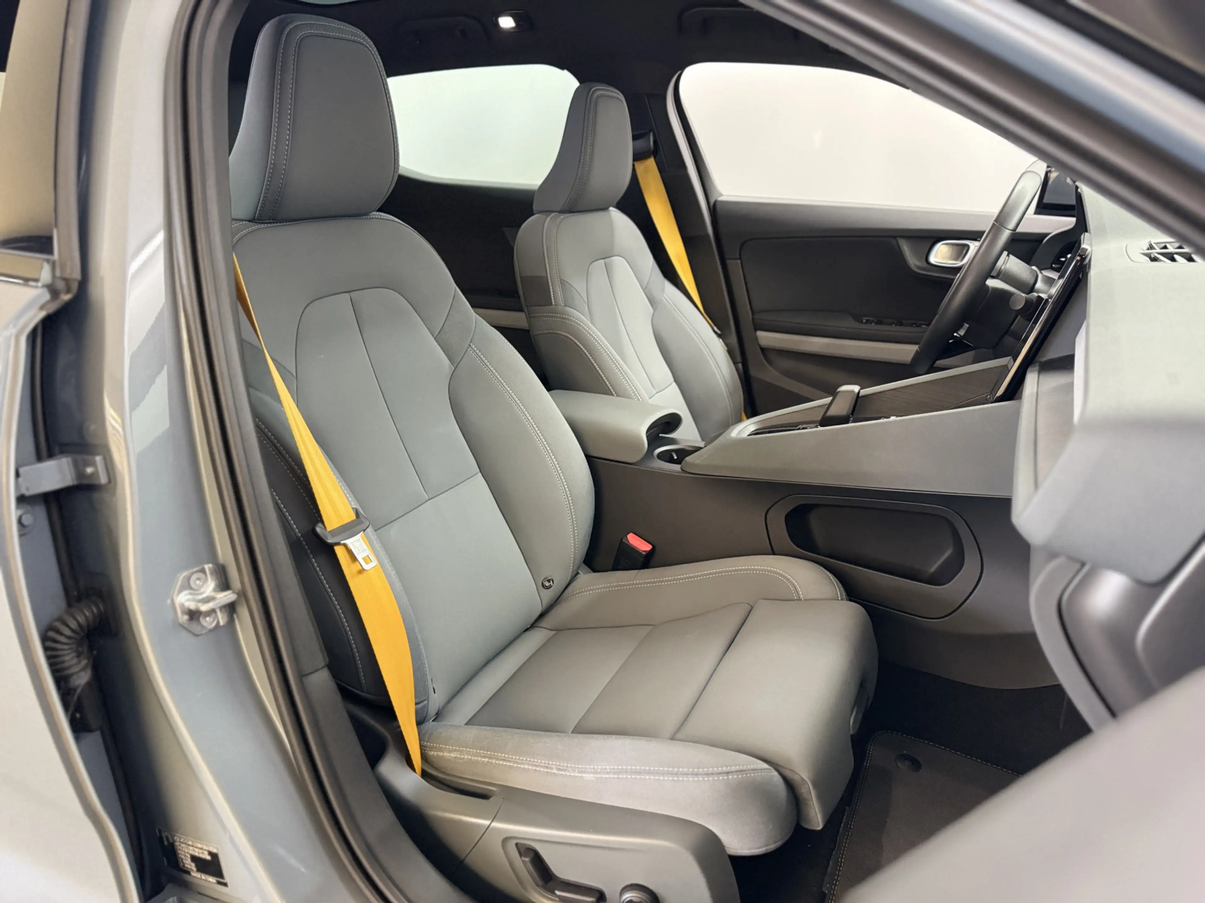 Polestar 2 Long Range Dual Motor 78kWh 408PK| SoH 92% | H&K | — photo 4