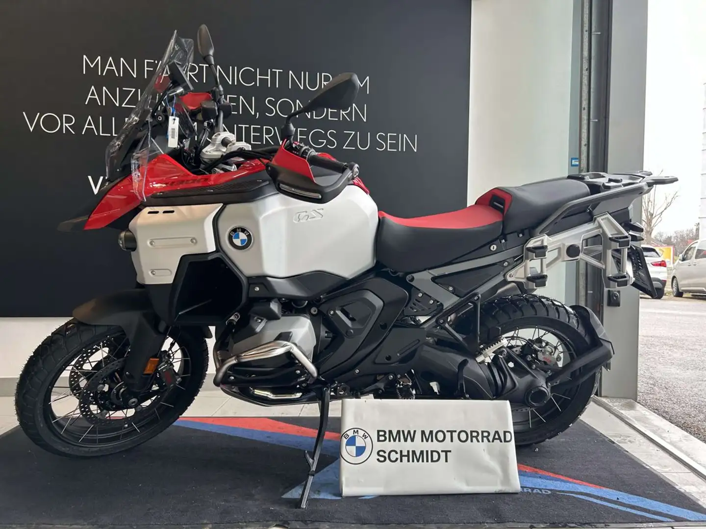 BMW R 1300 GS Adventure Rot - 1