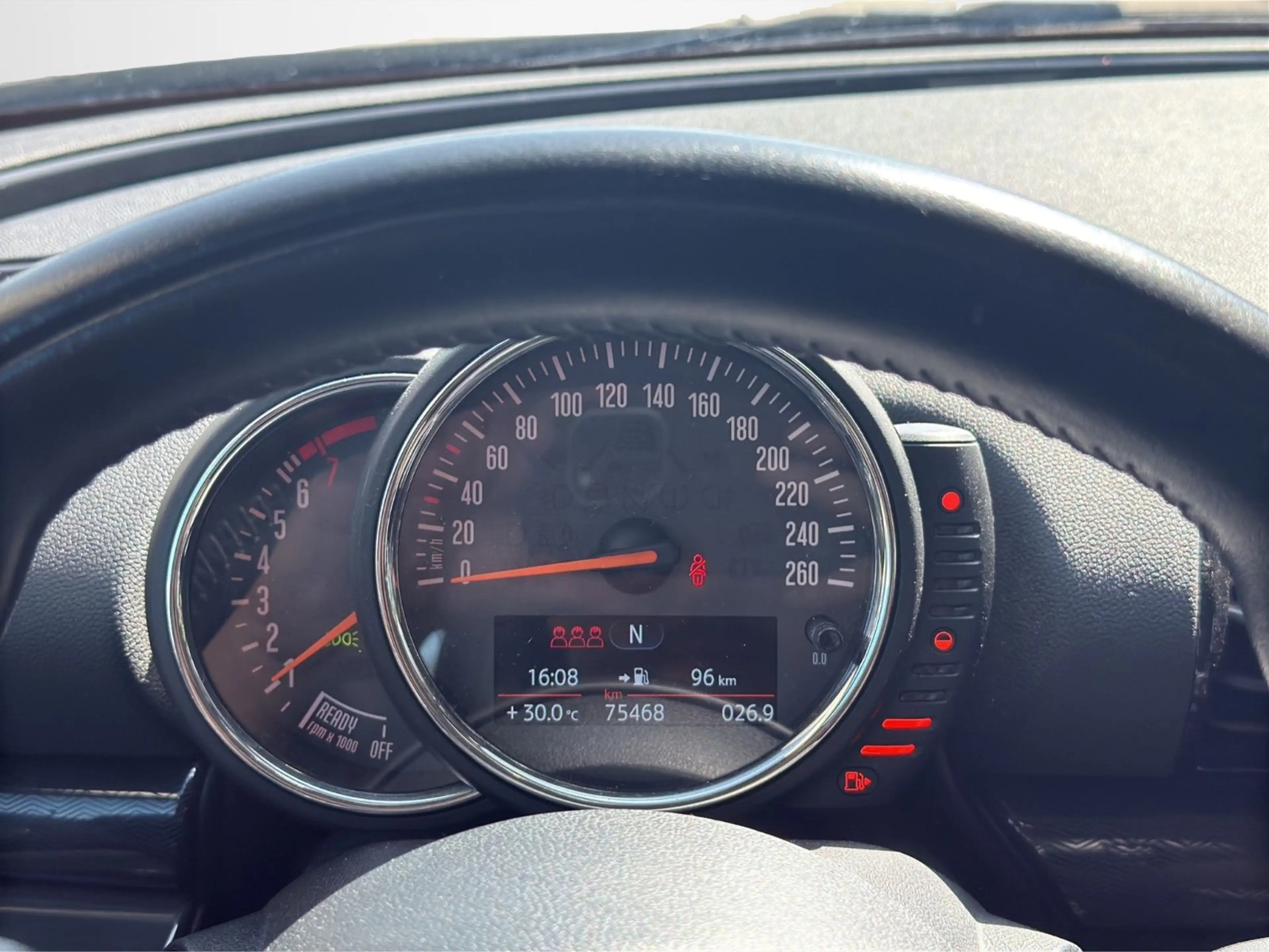 MINI One Clubman — photo 14