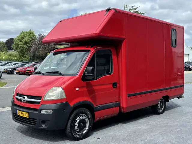 2004 Opel Movano in Red for sale