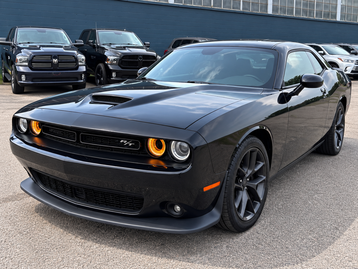 2023 Dodge Challenger R/T 5.7L Hemi Navi Camera Roof One Owner