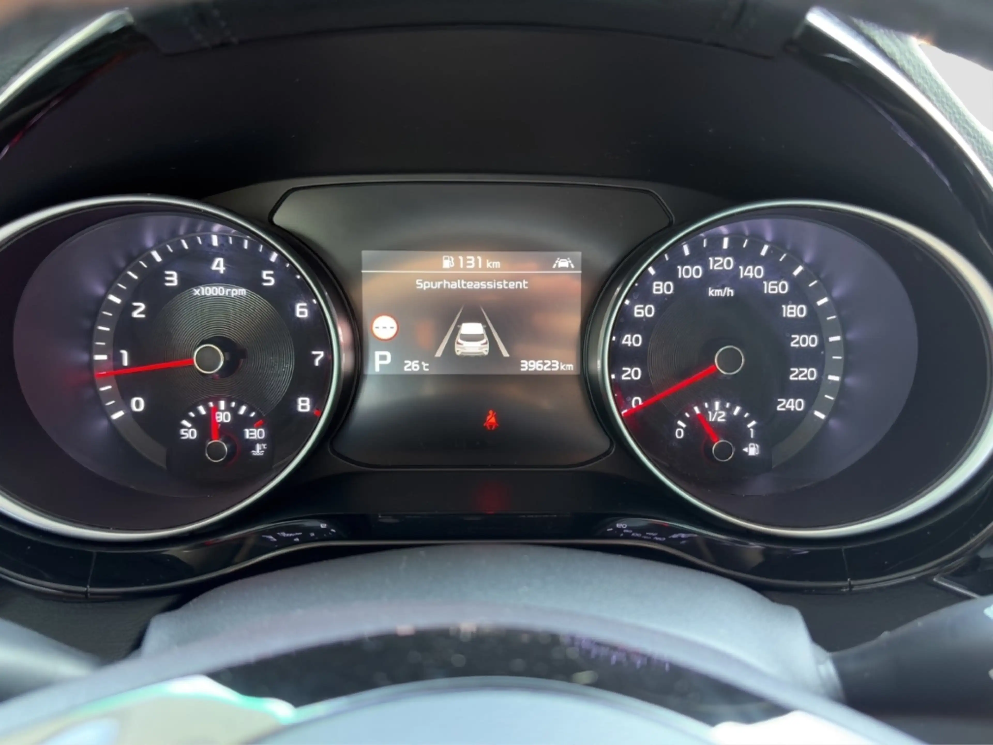 Kia XCeed VISION 1,5 T-GDI *CARPLAY*CAM*SITZHZG* — photo 12