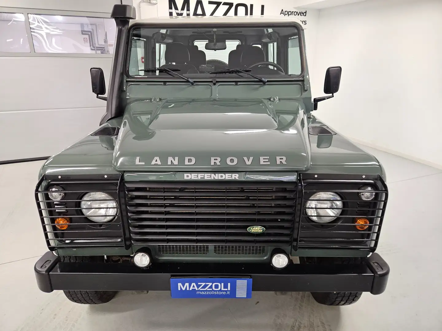 Land Rover Defender 90 2.4 TD4 Hard Top E N1 Vert - 2