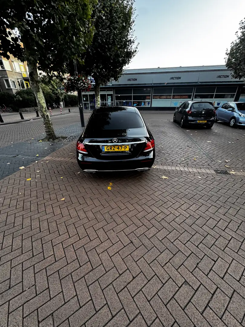 Mercedes-Benz E 250 9G-TRONIC Avantgarde - 2