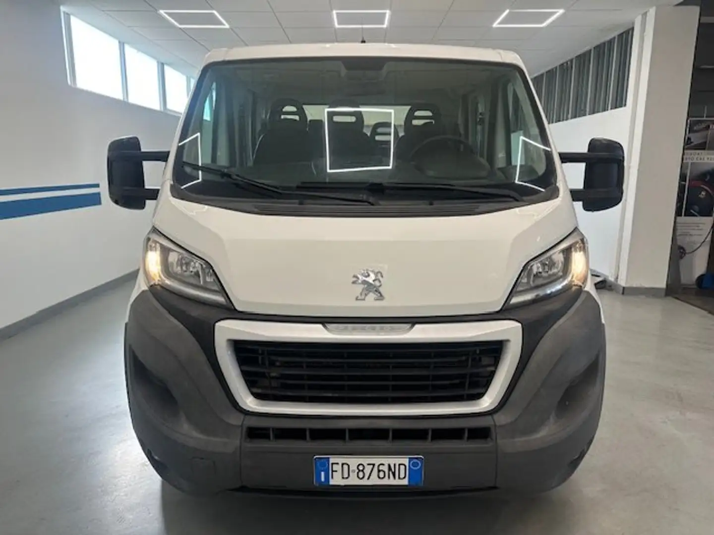 Peugeot Boxer - 7 POSTI -335 2.2 HDi/130CV 4x4 PM-DC Weiß - 2
