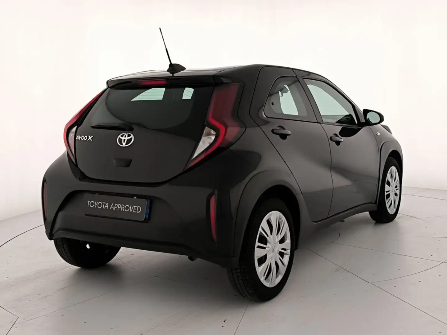 Toyota Aygo X x 1.0 active 72cv - 2