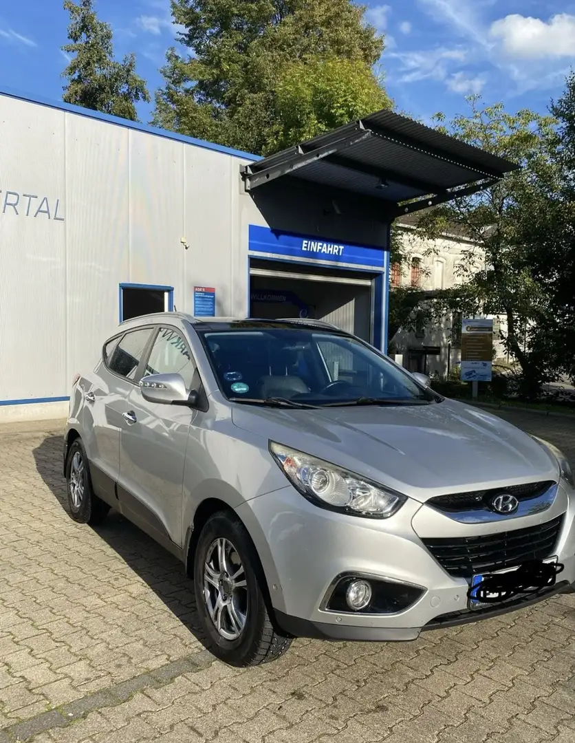Hyundai iX35 2.0 CRDi 4WD Automatik Premium - 2